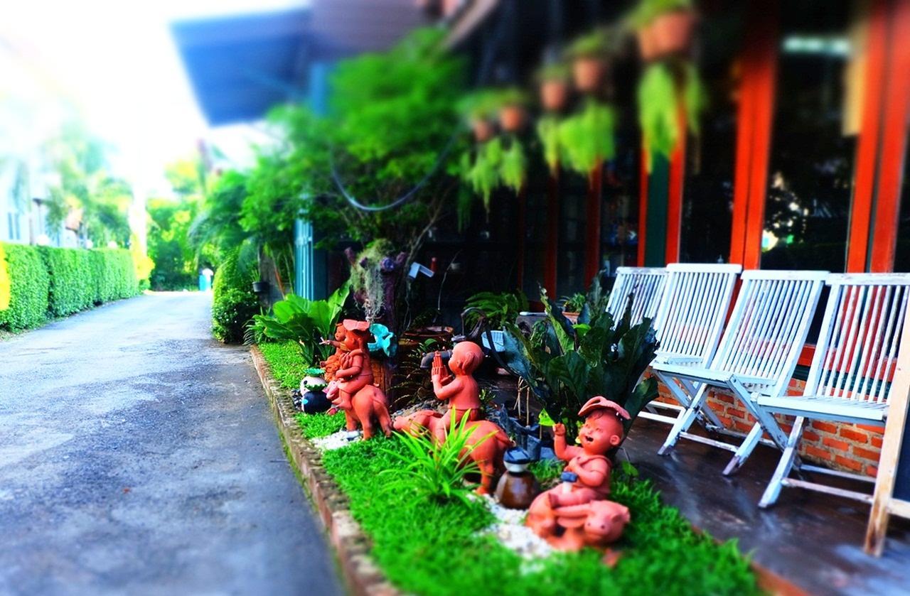 Suphan Wanwarn Resort Suphanburi Exteriör bild
