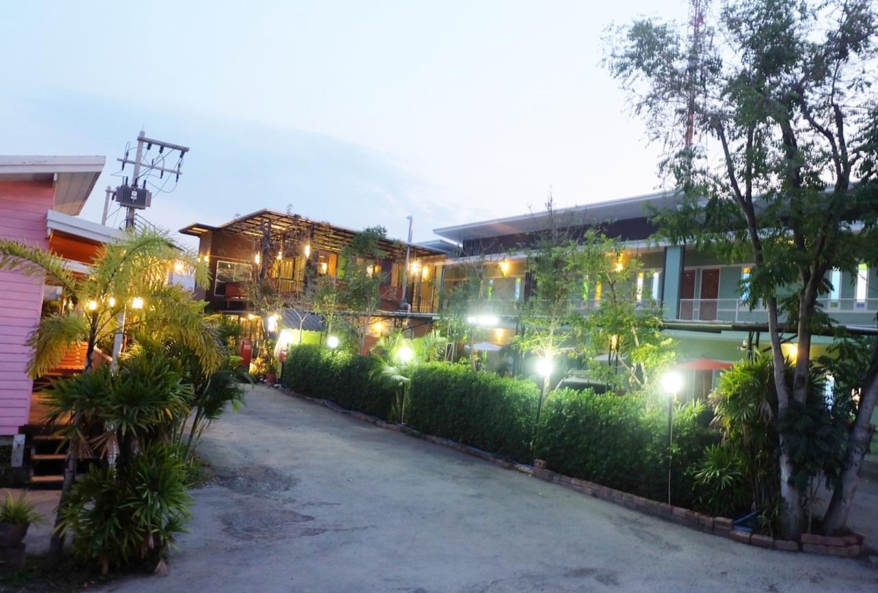 Suphan Wanwarn Resort Suphanburi Exteriör bild